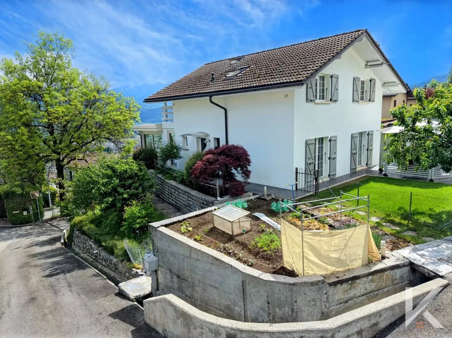 Detached villa of 5.5 rooms - Photo 3 of 13