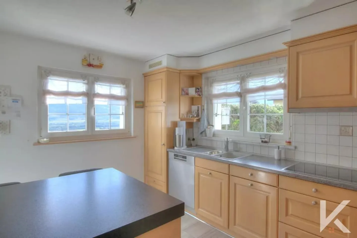 Detached villa of 5.5 rooms - Photo 6 of 13