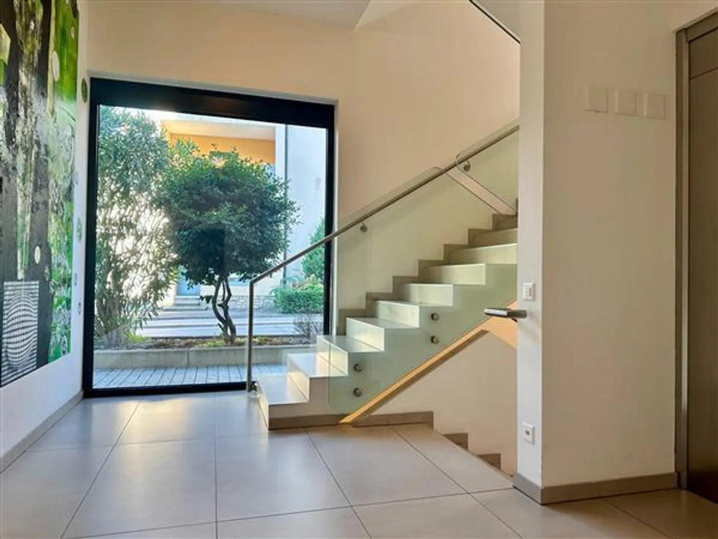 Lugano: 2.5-Room Apartment - Photo 2 of 10