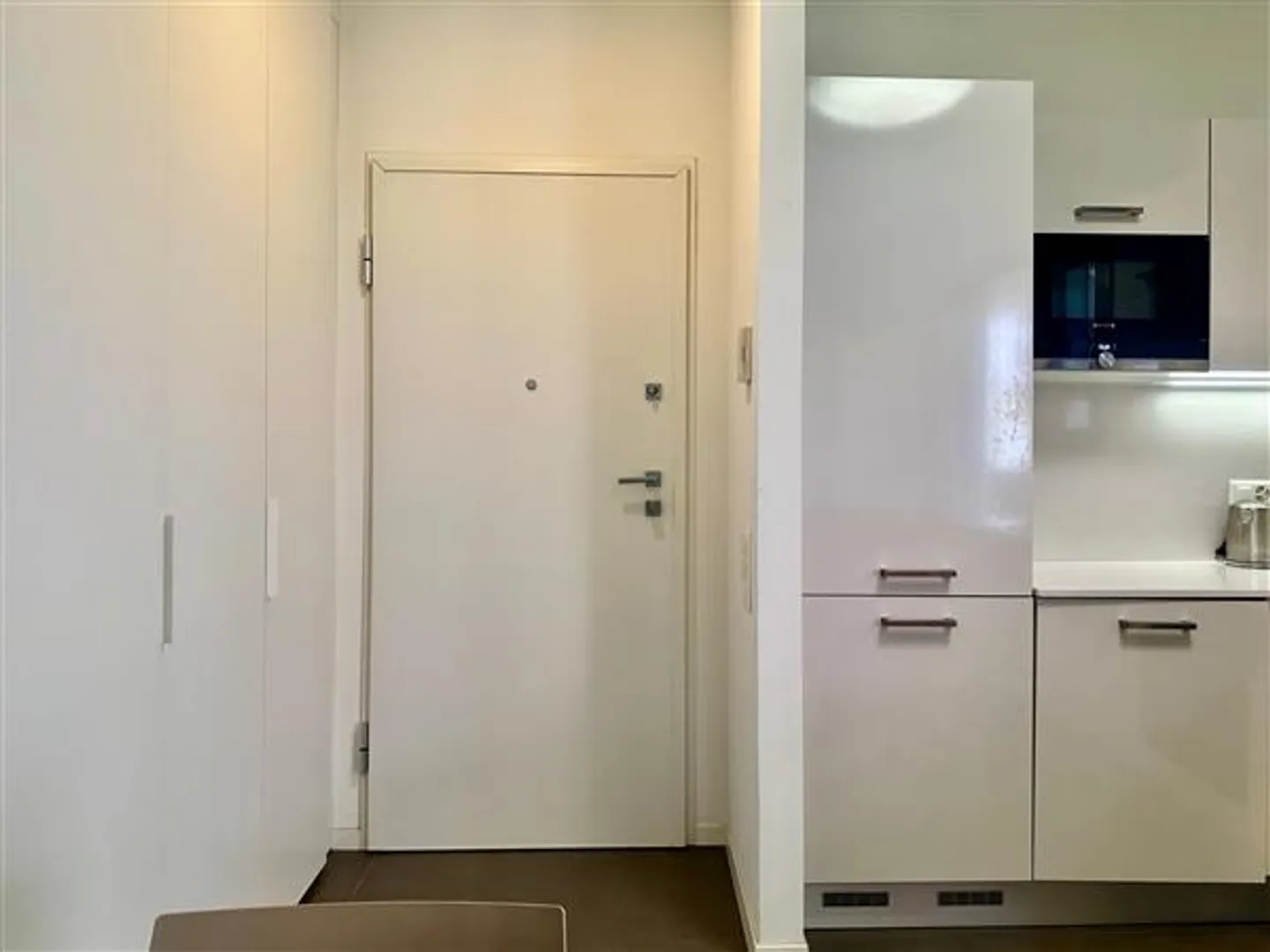 Lugano: 2.5-Room Apartment - Photo 3 of 10
