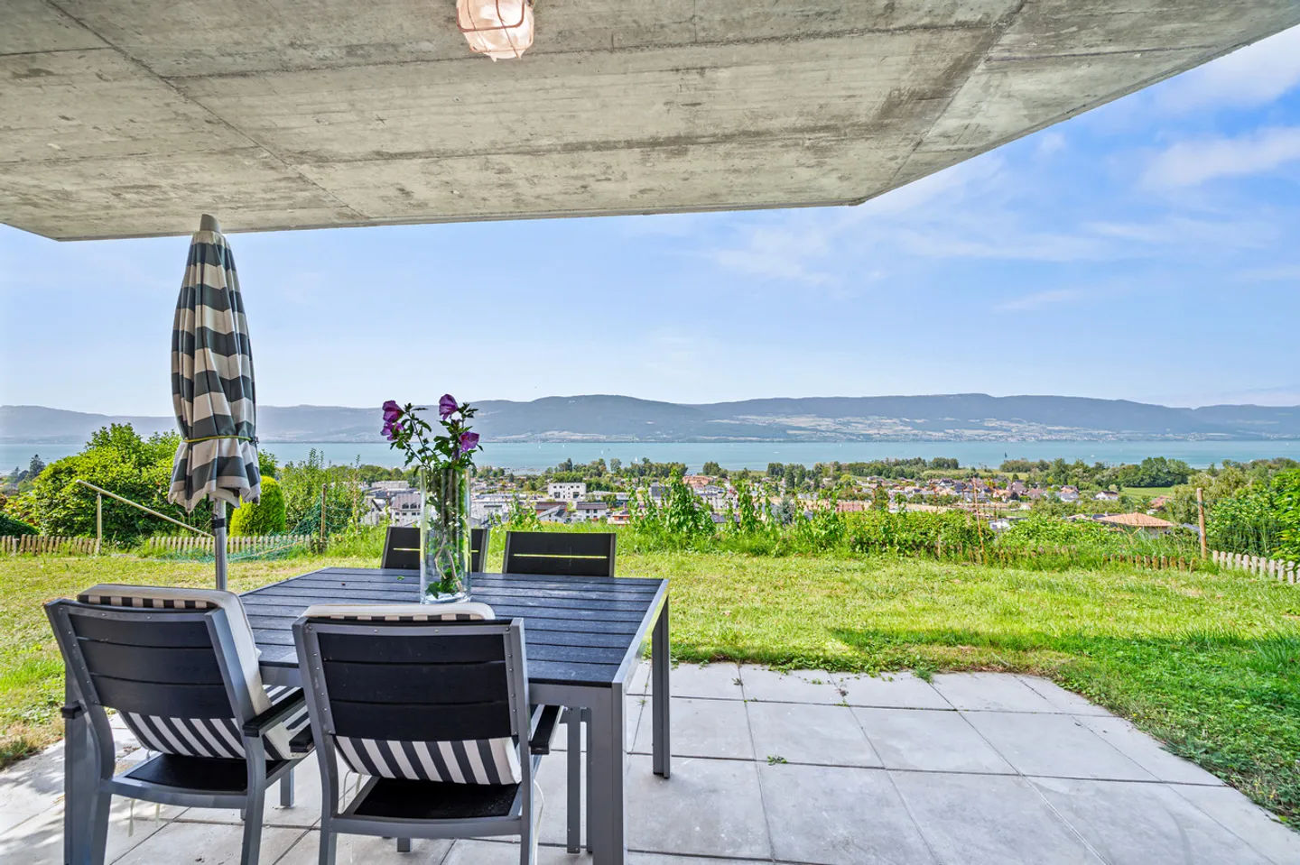 Tra vigneti e lago di Neuchâtel - Foto 13 di 14