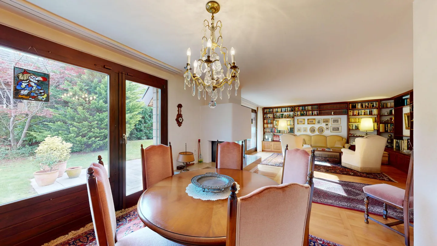 Detached 6.5-room single-family house with garage - Photo 6 of 27