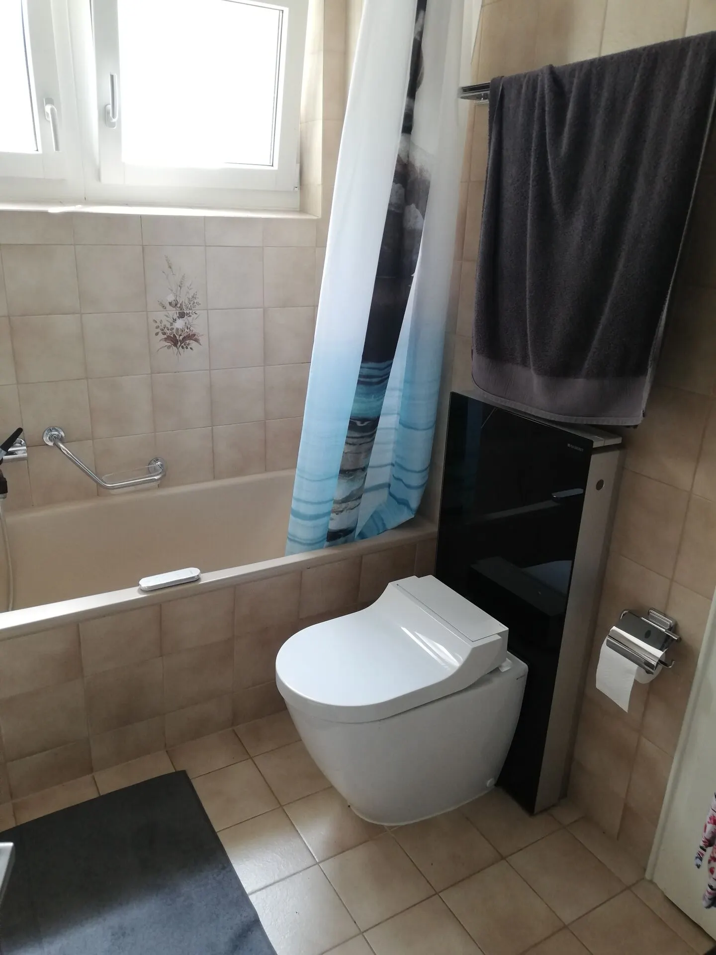 Elegante casa unifamiliare con grande giardino - Foto 10 di 21