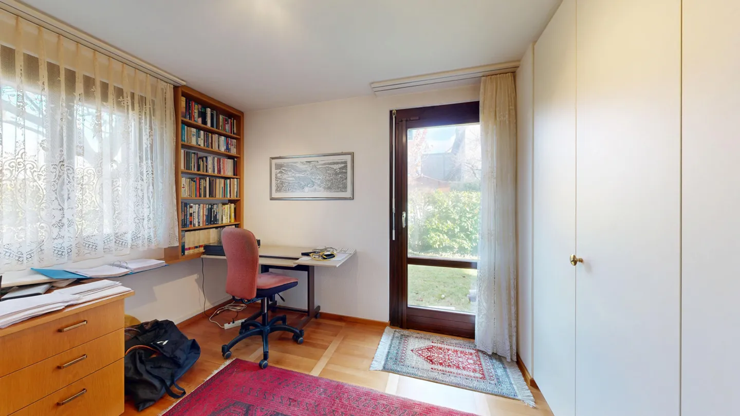 Detached 6.5-room single-family house with garage - Photo 14 of 27