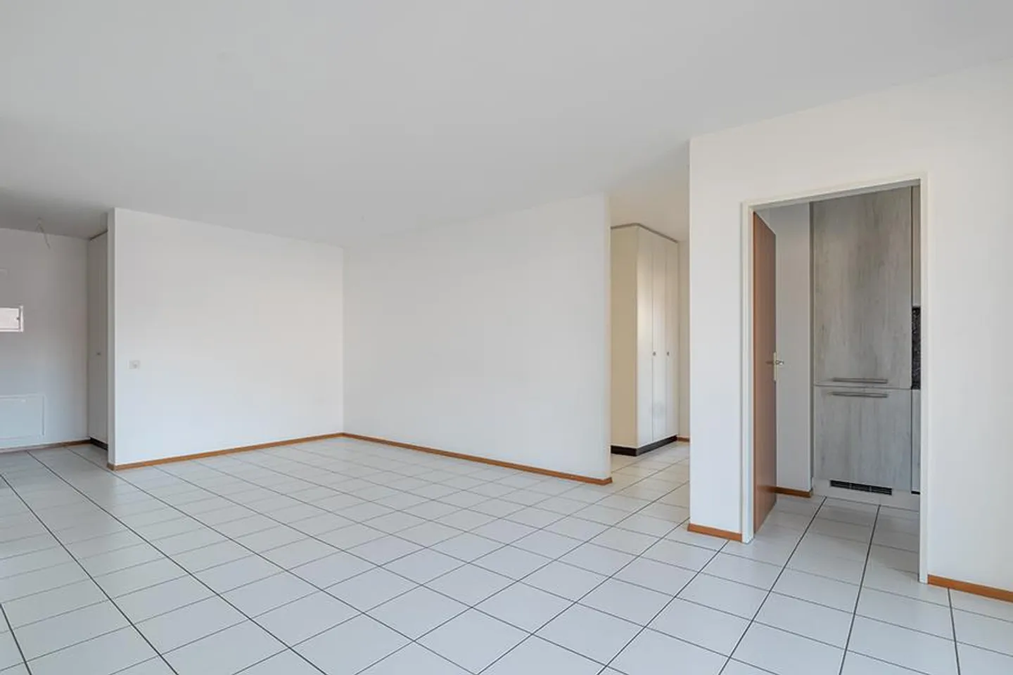 Appartamento con vista lago a San Nazzaro - Foto 4 di 15
