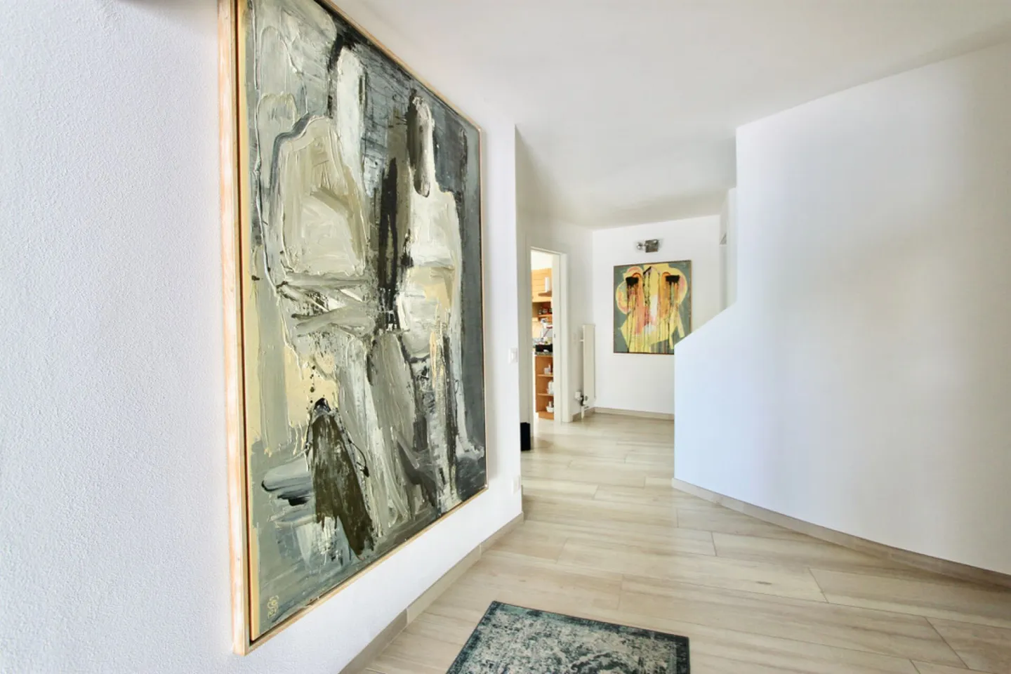 Beautiful villa with garden and open view of the vineyards - Photo 8 of 19