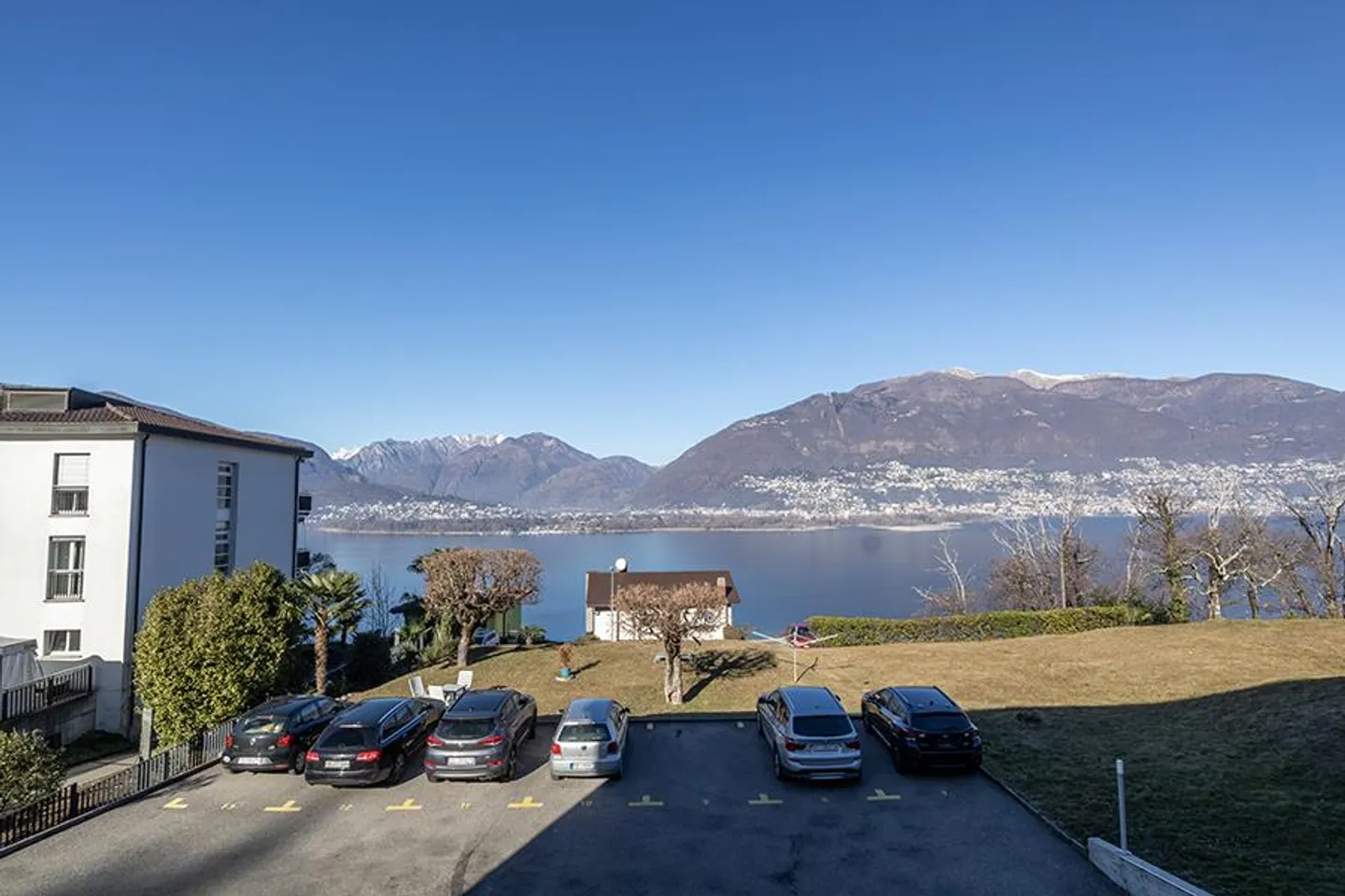 Appartamento con vista lago a San Nazzaro - Foto 2 di 15