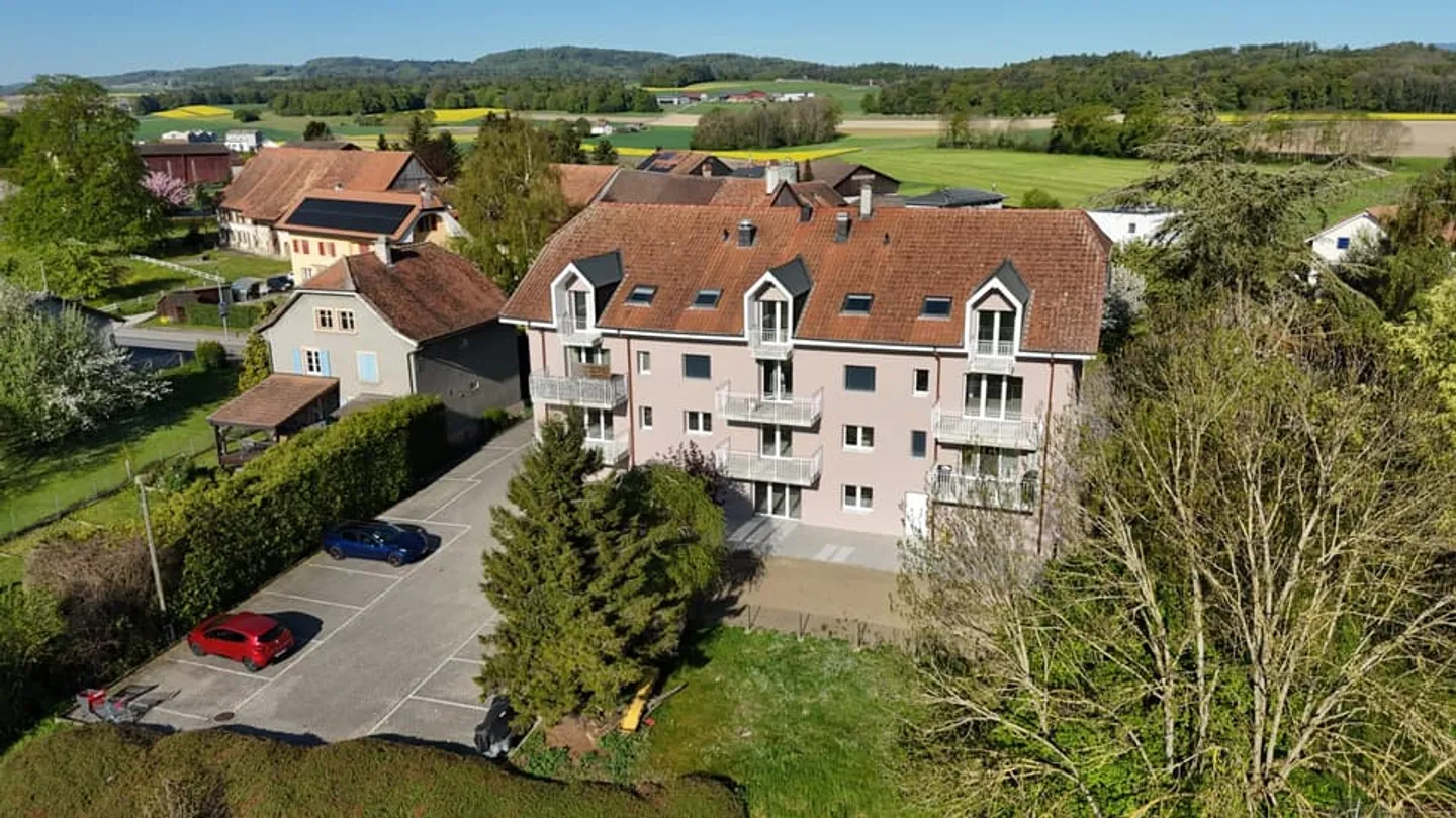 3.5 pièces avec 150m2 de jardin entièrement rénové à Fétigny - Foto 8 di 13