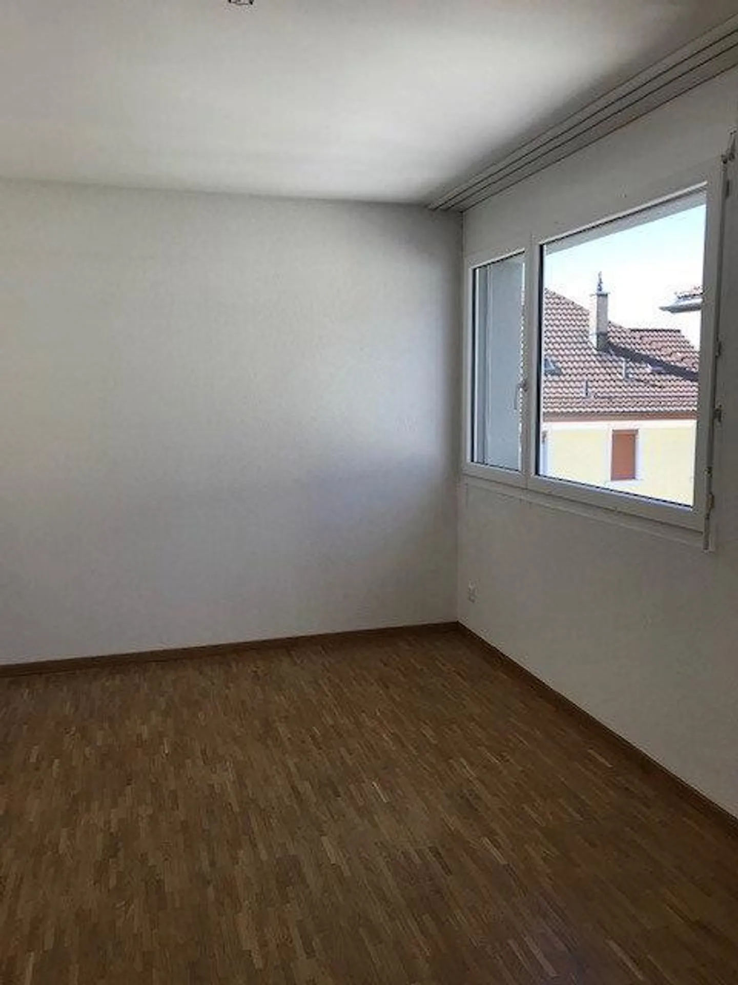Helle Wohnung mit Balkon - Foto 4 von 8