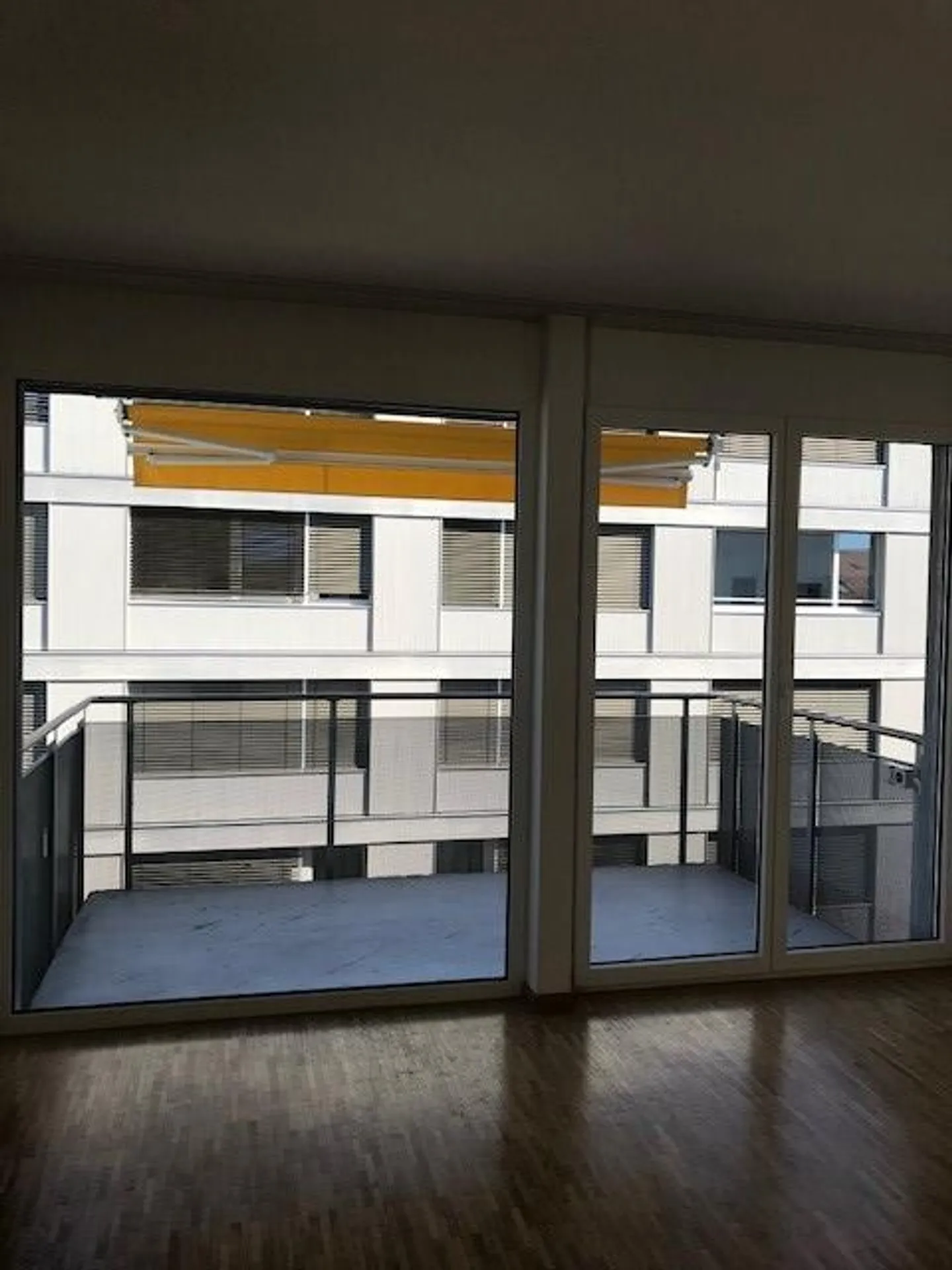Helle Wohnung mit Balkon - Foto 6 von 8