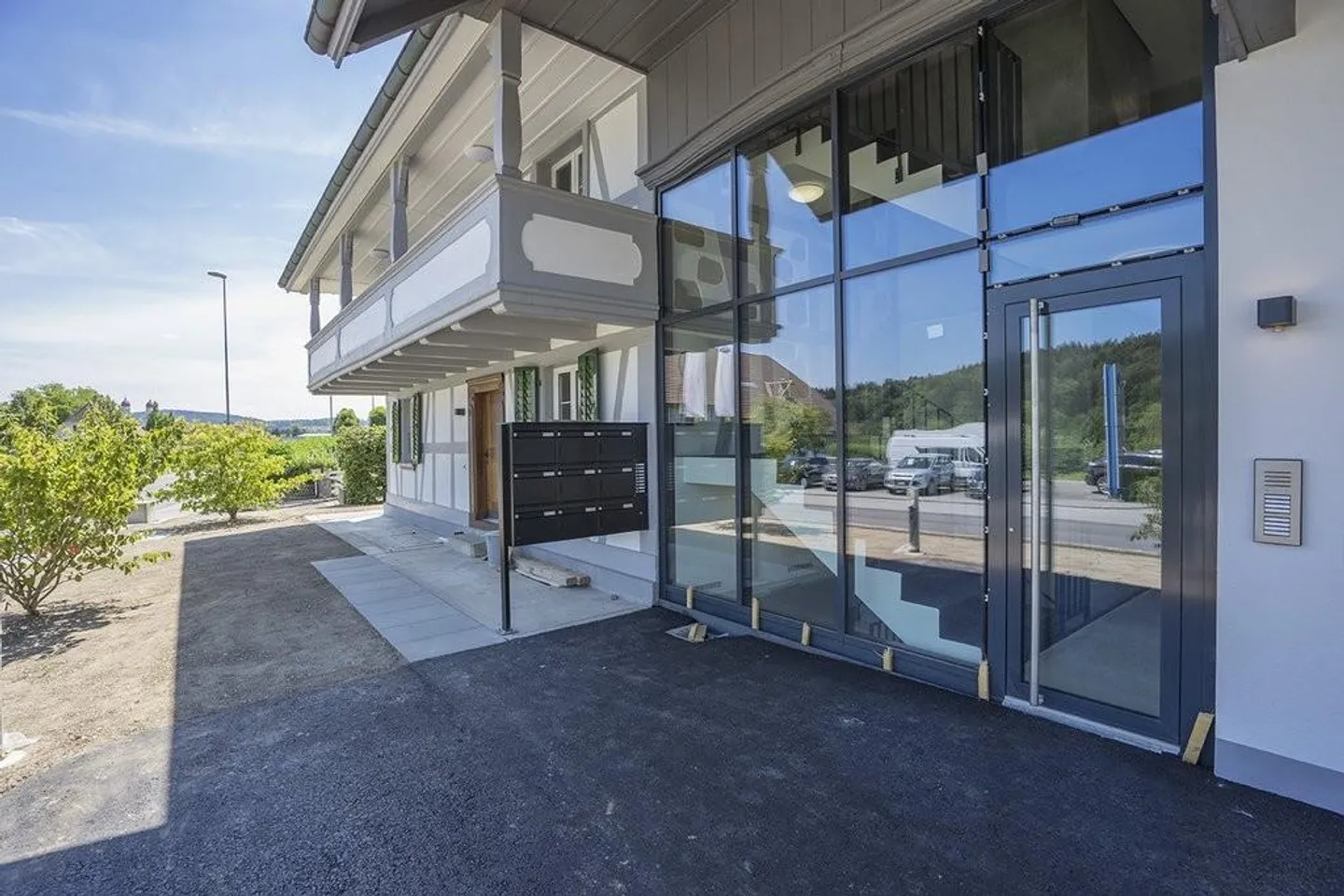 Ampio appartamento loft di 2,5 stanze con piano galleria - Foto 8 di 10