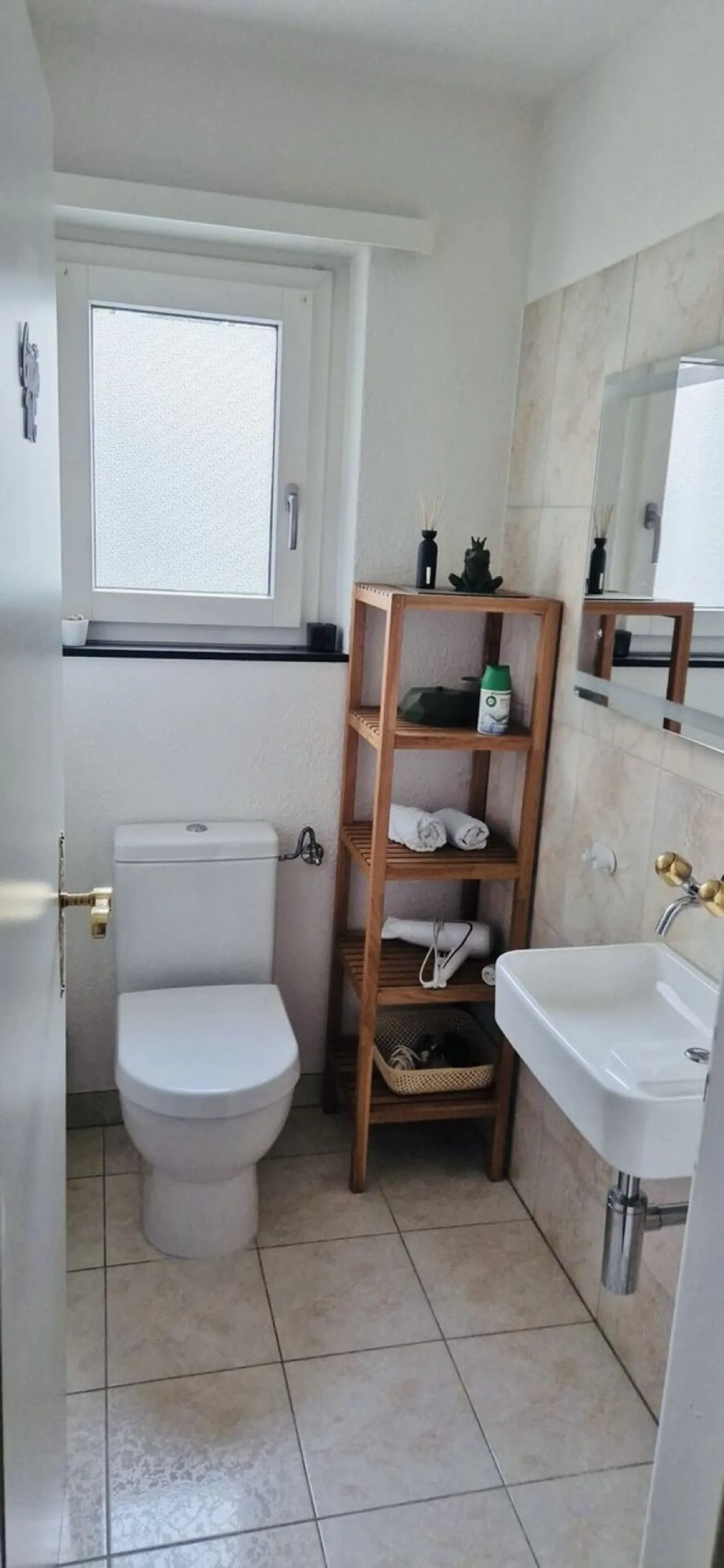 Appartement sous les combles - Photo 4 sur 8