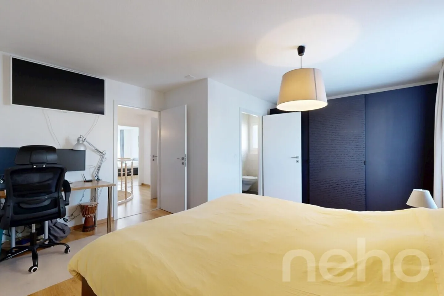 Magnificent three-family house on the ground floor with 2 terraces! - Photo 10 of 13