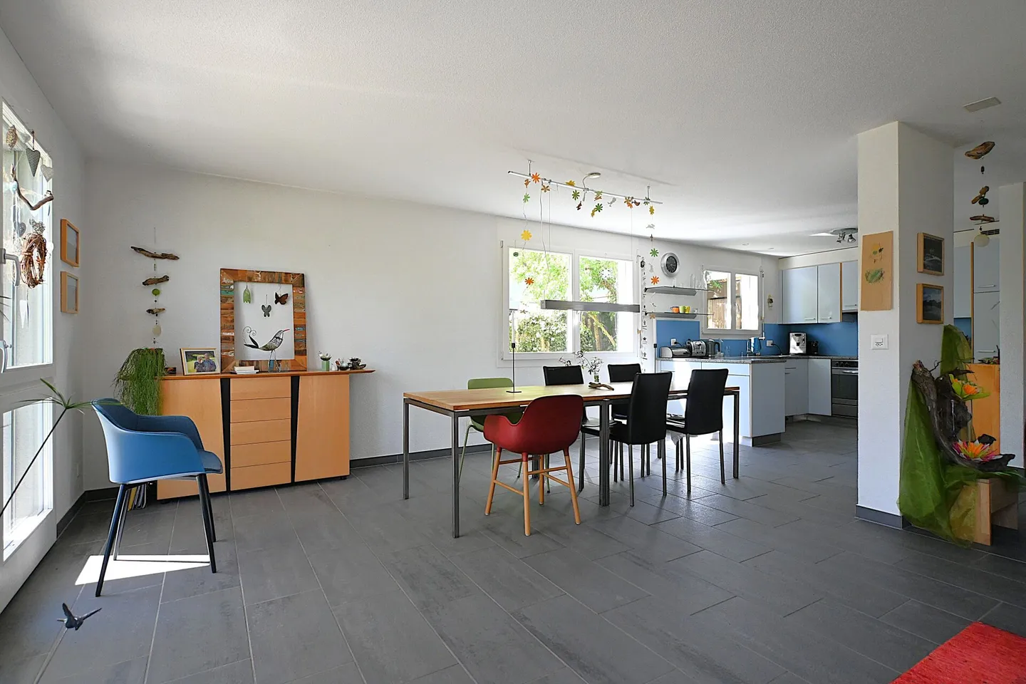 Detached 6.5-room single-family house - Photo 4 of 13