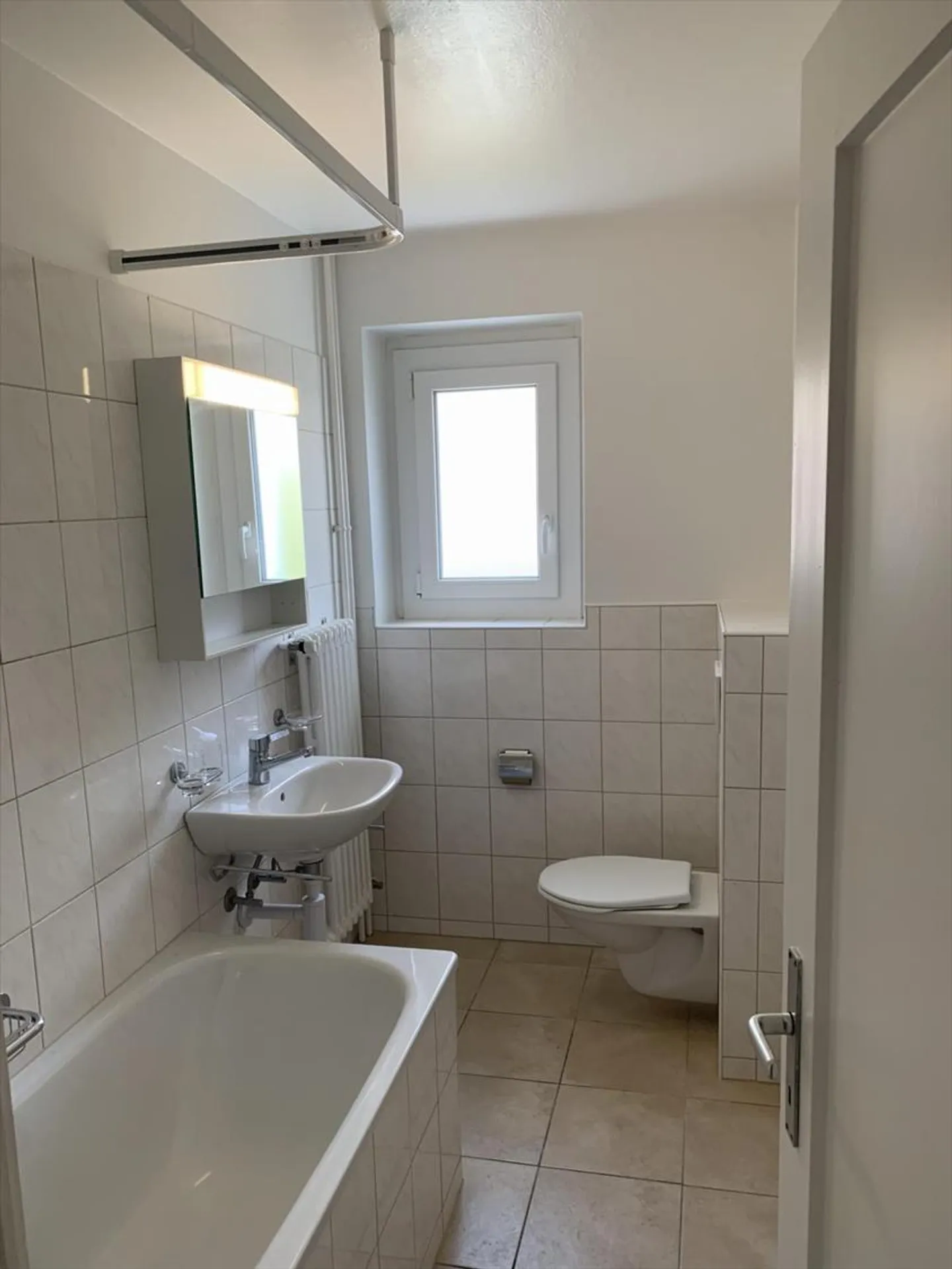 Appartamento in affitto - Foto 3 di 9