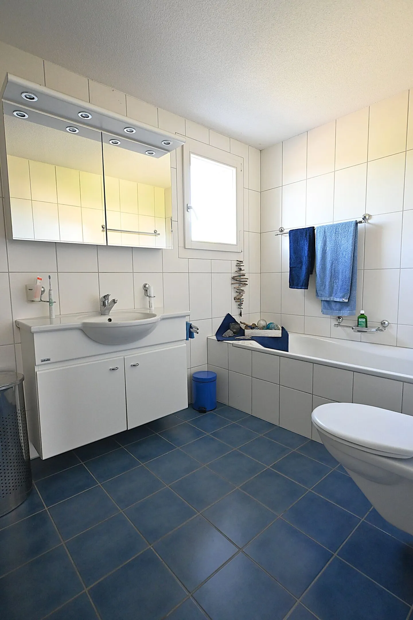 Detached 6.5-room single-family house - Photo 9 of 13