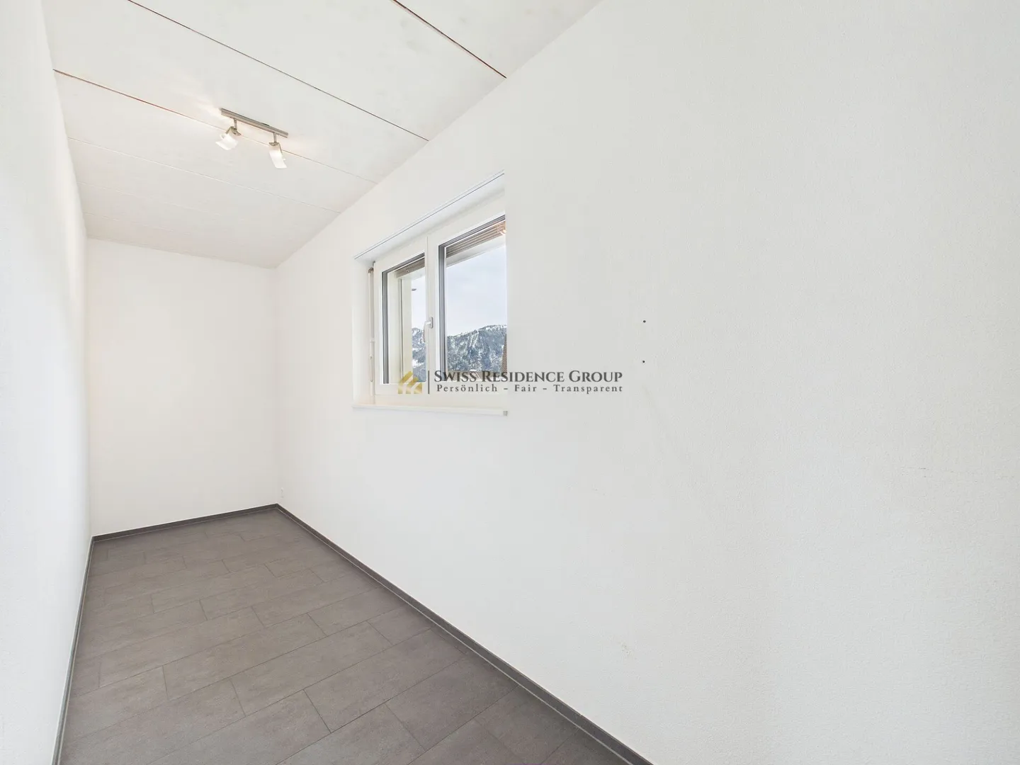 Esclusivo attico di 5,5 stanze con vista panoramica e ampie terrazze - Foto 28 di 33