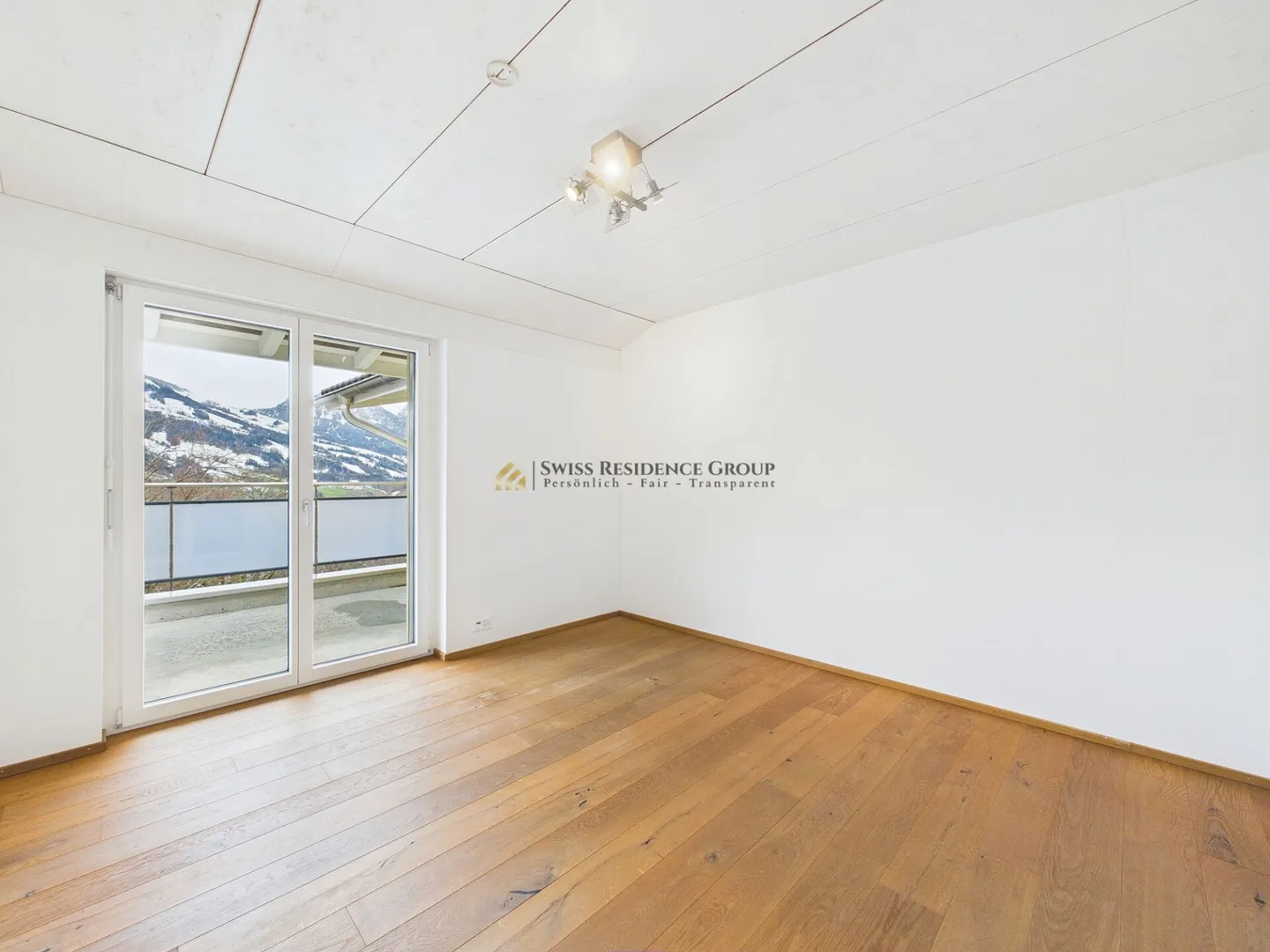 Esclusivo attico di 5,5 stanze con vista panoramica e ampie terrazze - Foto 23 di 33