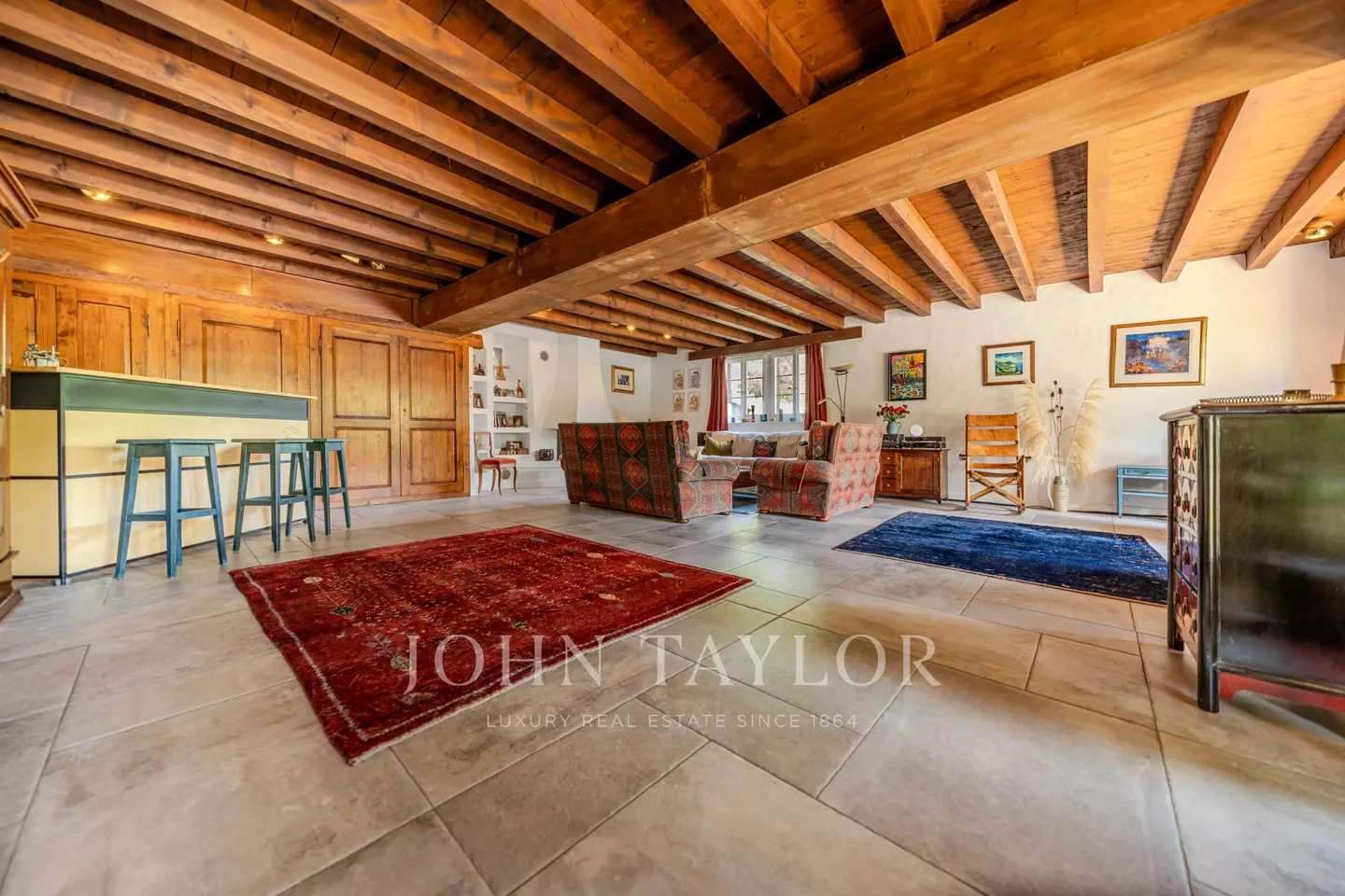 Charming Farmhouse in Forel - Photo 4 of 13