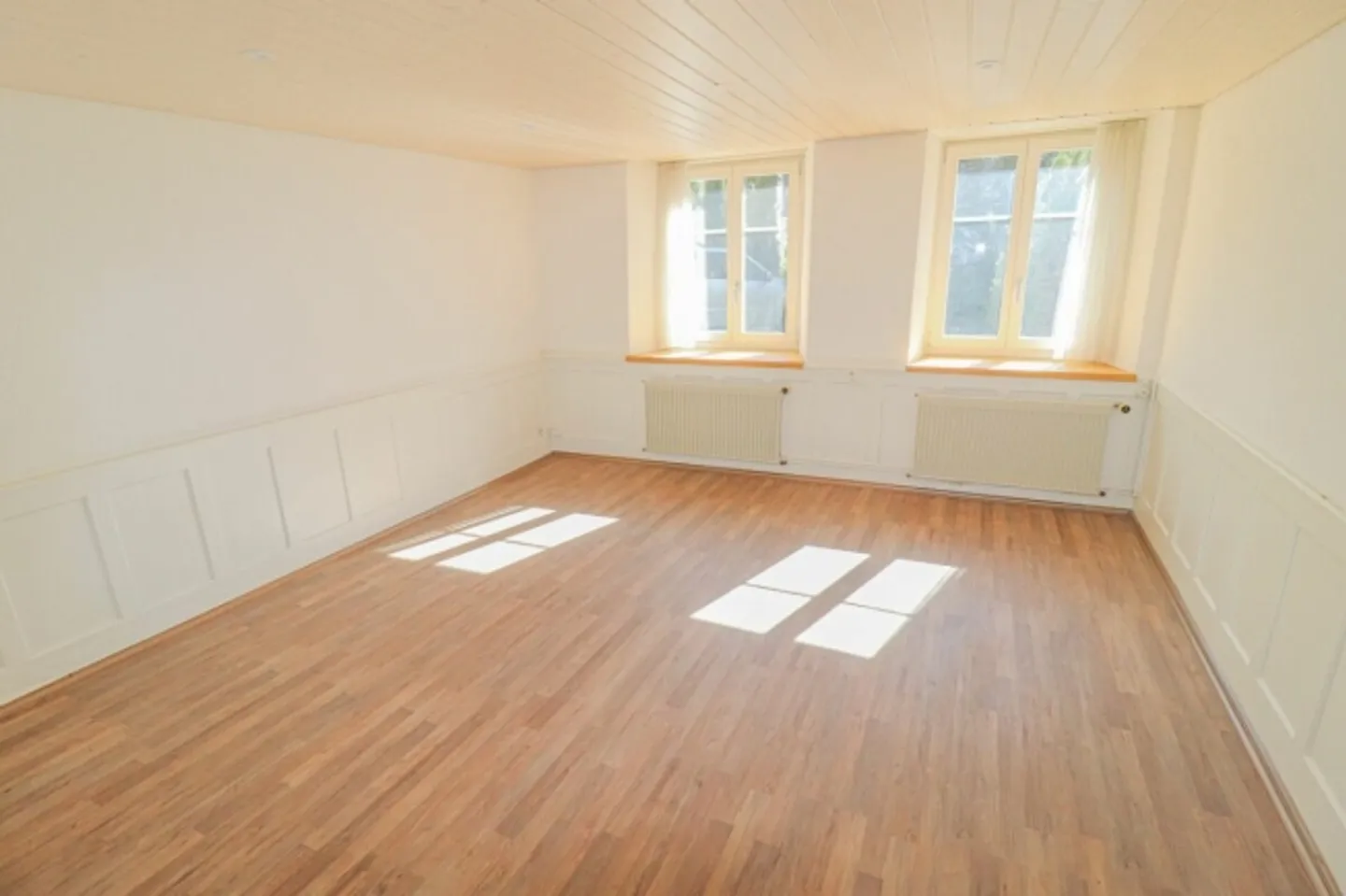 4 Room single house - Photo 10 of 14