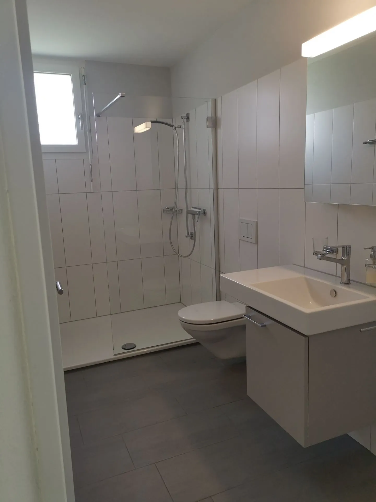 Charmante Wohnung mit Alpenblick - Foto 4 von 10