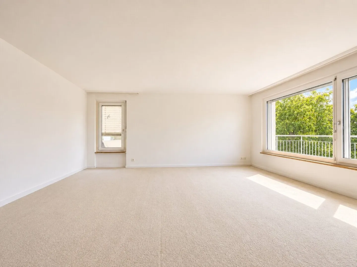 Zeitgenössisches 6-Zimmer-Haus - Foto 5 von 20