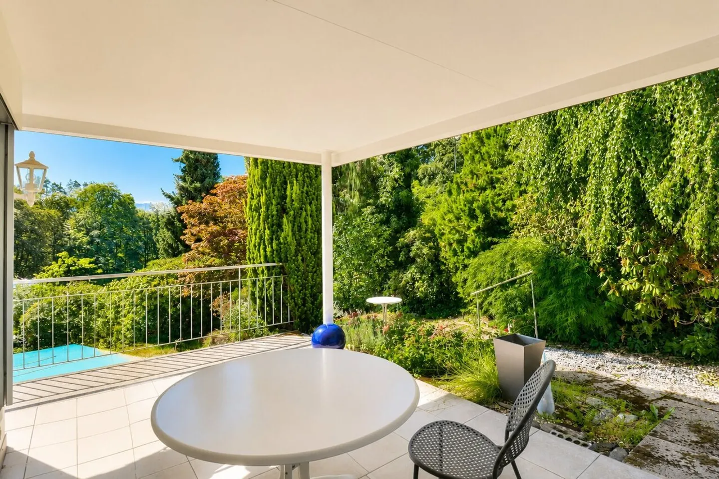Zeitgenössisches 6-Zimmer-Haus - Foto 15 von 20