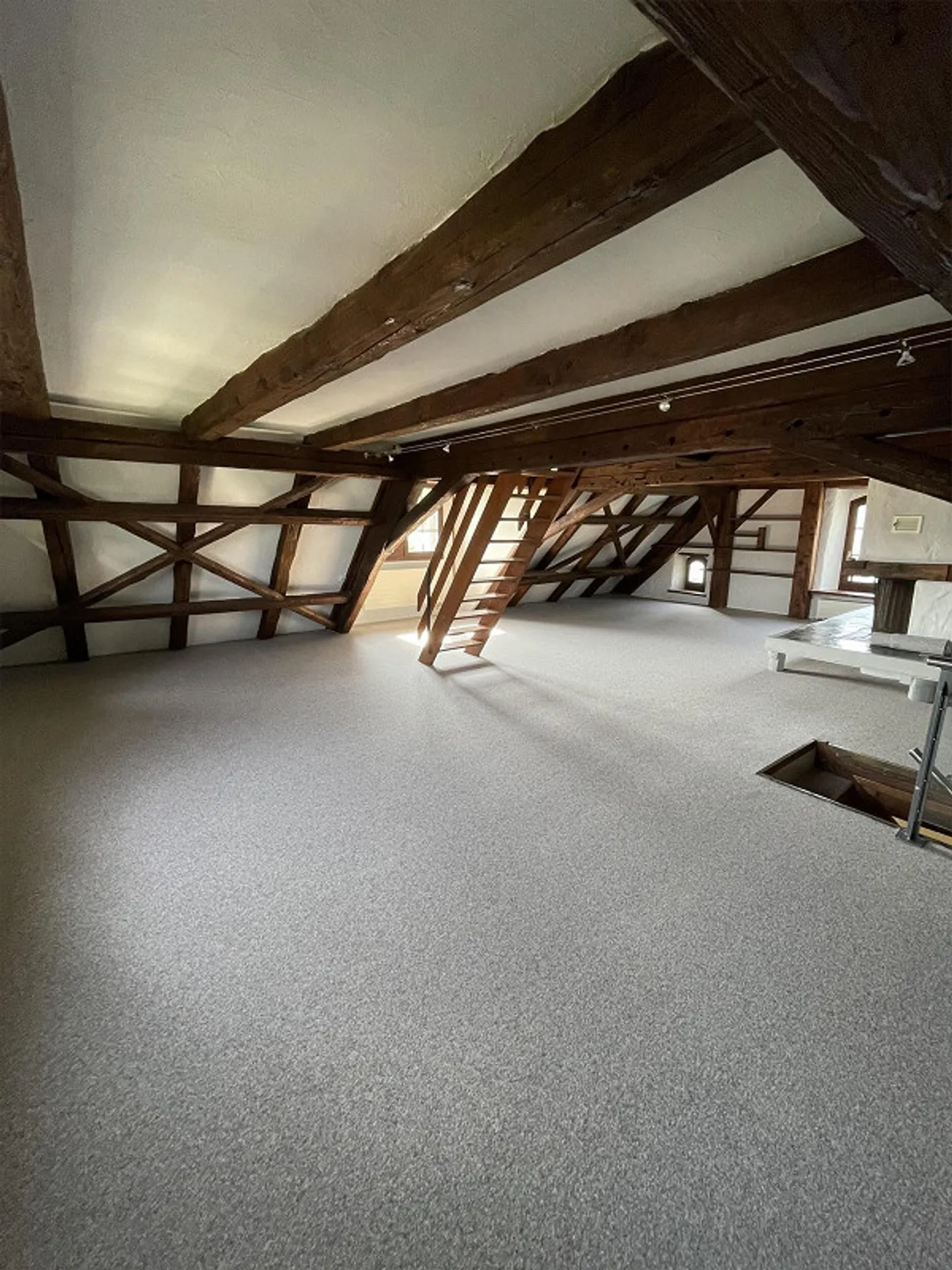 Stilvolle Wohnung mit Galerie - Foto 8 von 13