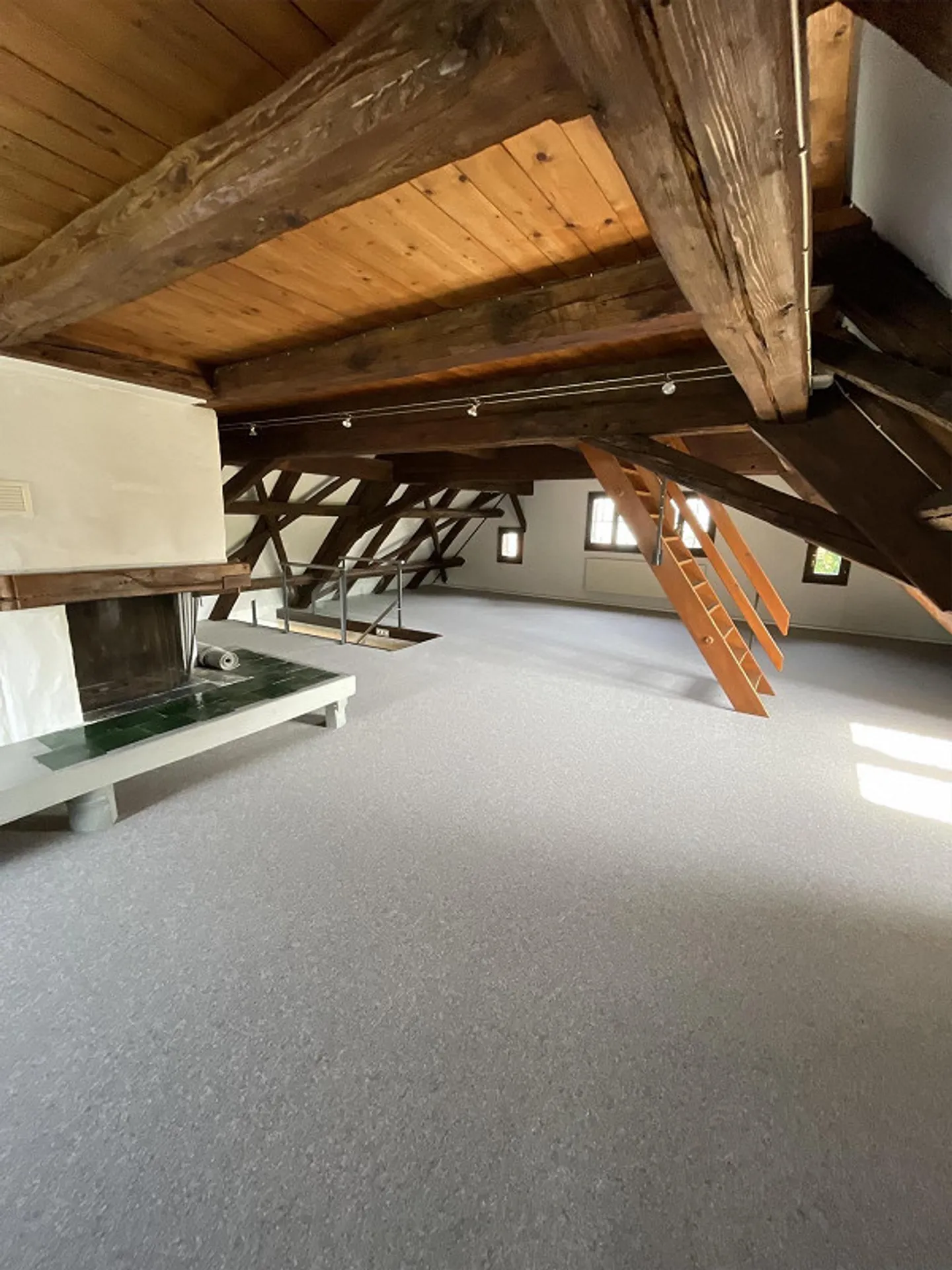 Stilvolle Wohnung mit Galerie - Foto 9 von 13