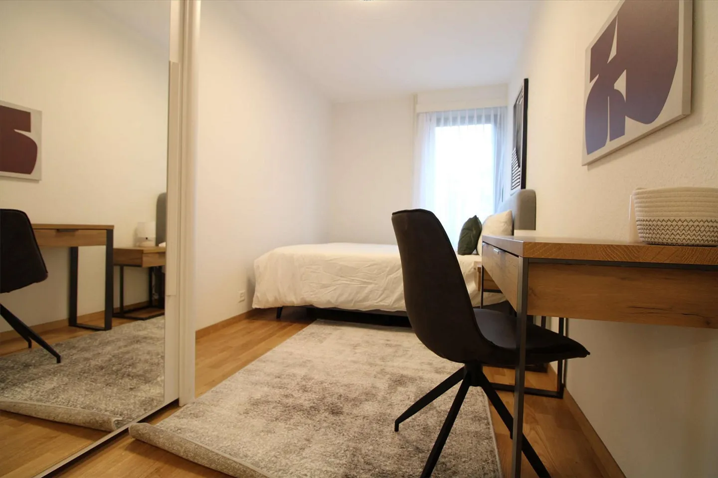 Ideally connected to the west of Geneva, a few minutes from the airport and the city - Photo 8 of 24