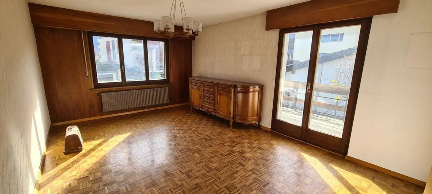 Fully, Einfamilienhaus zu renovieren, 5,5 Zimmer + Keller - Foto 3 von 10
