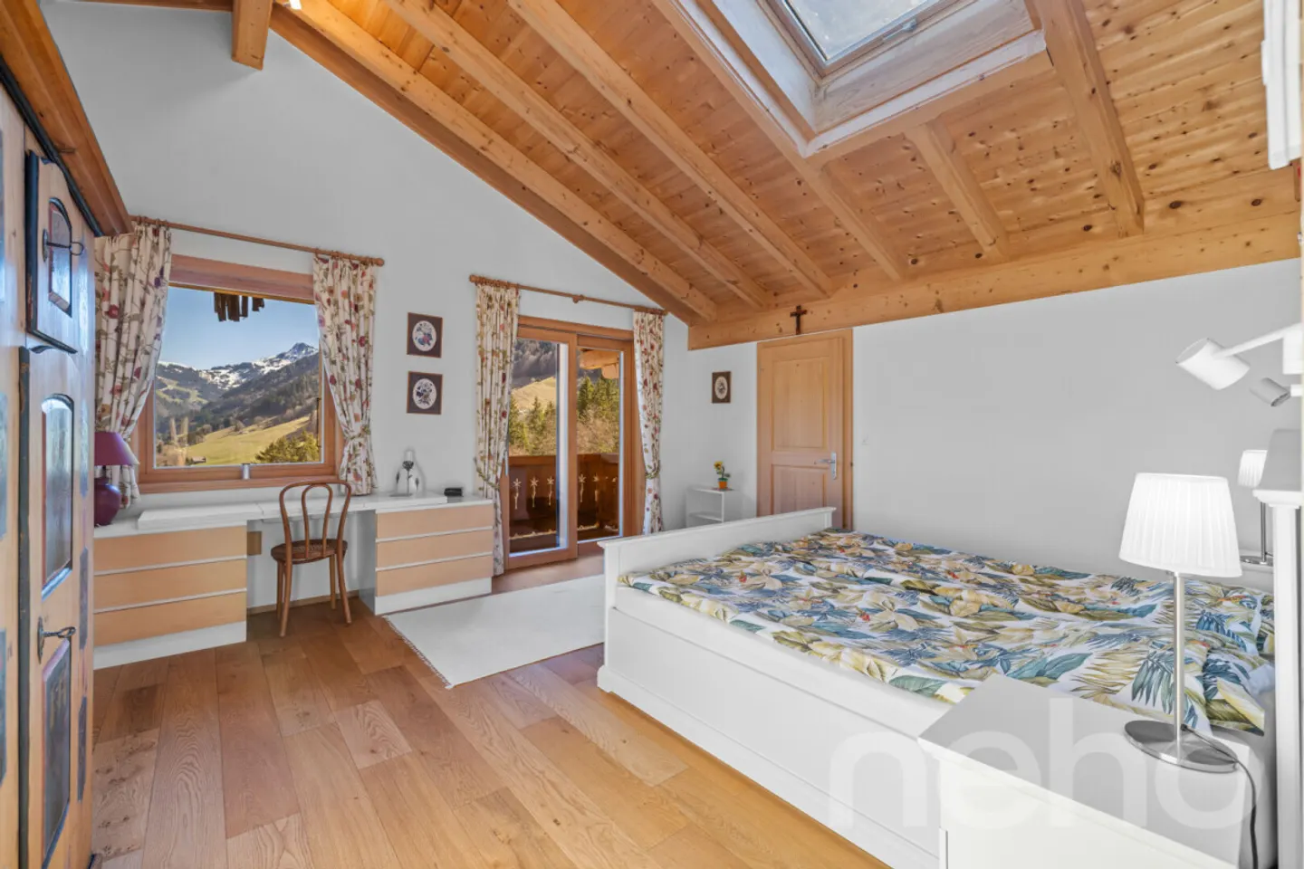 Chalet Eccezionale con Vista Montagna - Foto 7 di 12