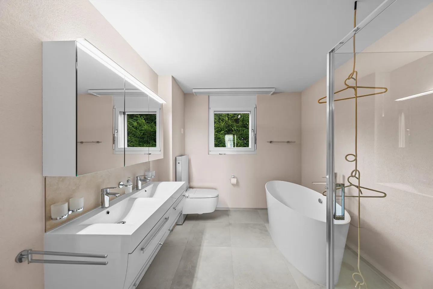 Appartement entièrement rénové au bord du lac - Photo 5 sur 16