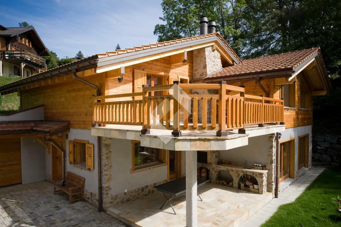 Chalet di alta qualità nelle montagne - Foto 3 di 13