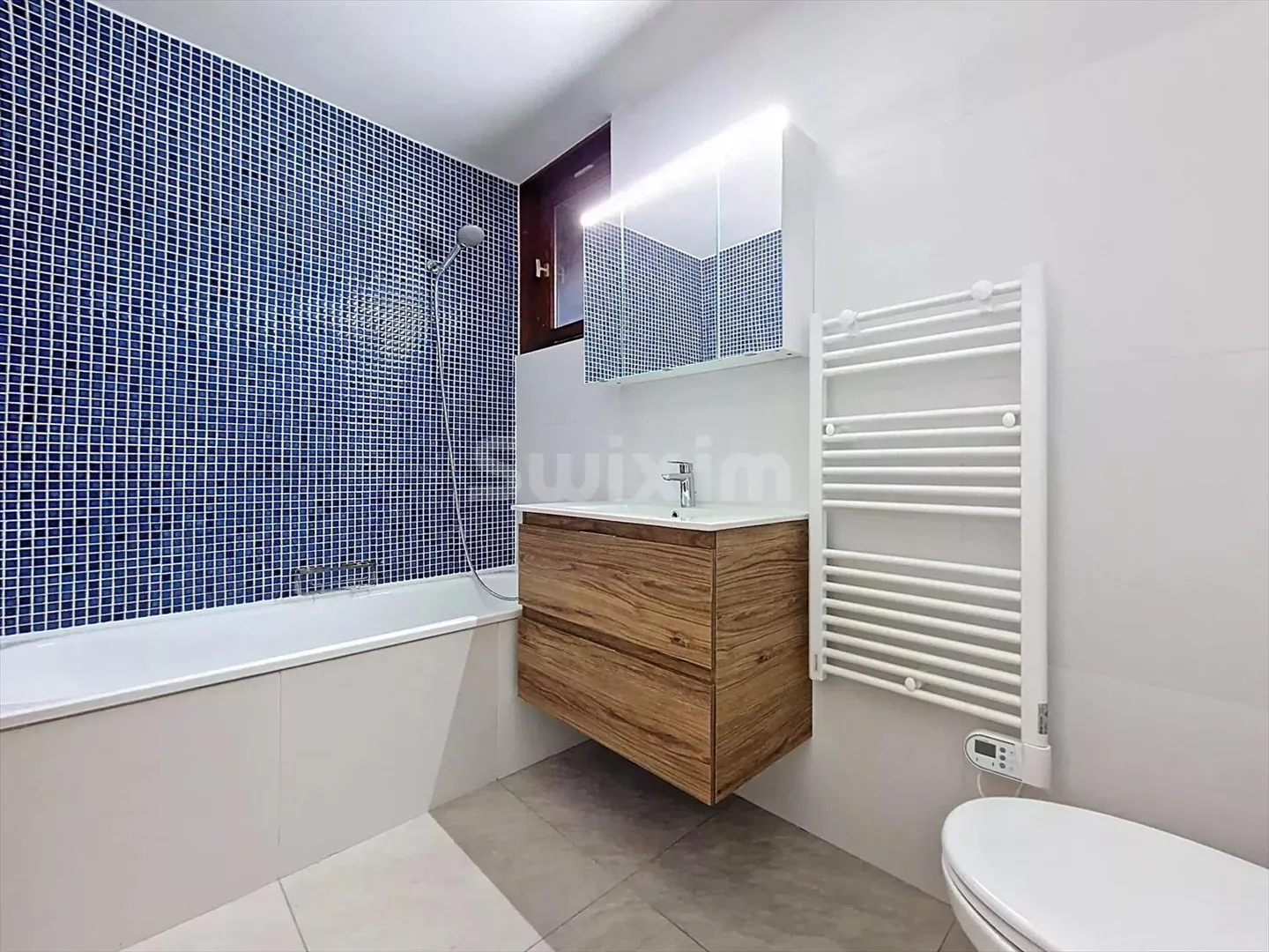 Ampio appartamento duplex completamente ristrutturato di 145 m². - Foto 8 di 11