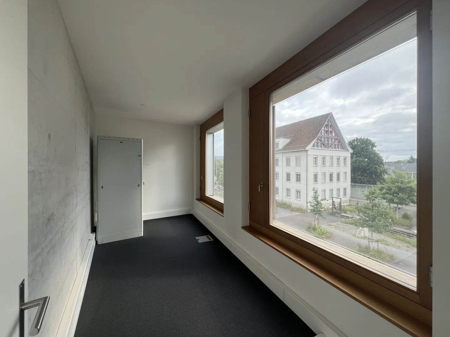Zentrale Gewerbefläche mit Extra-Optionen - Foto 8 von 10