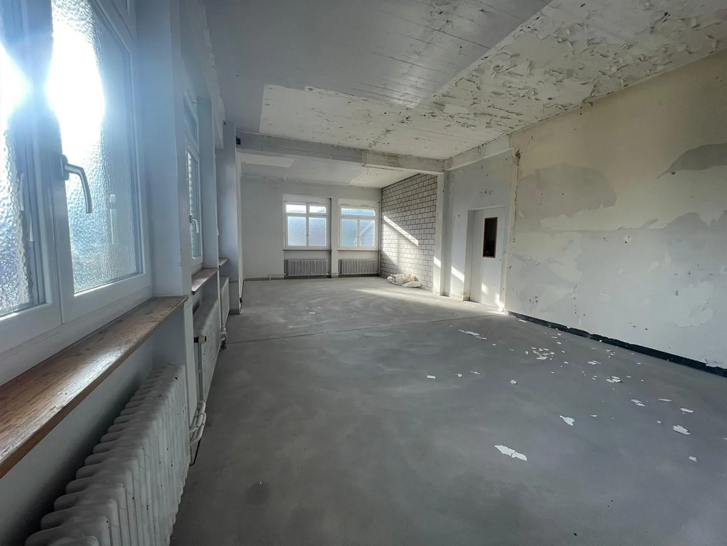 Commercial space in "Zentrale Pratteln" - make your dreams come true - Photo 3 of 4