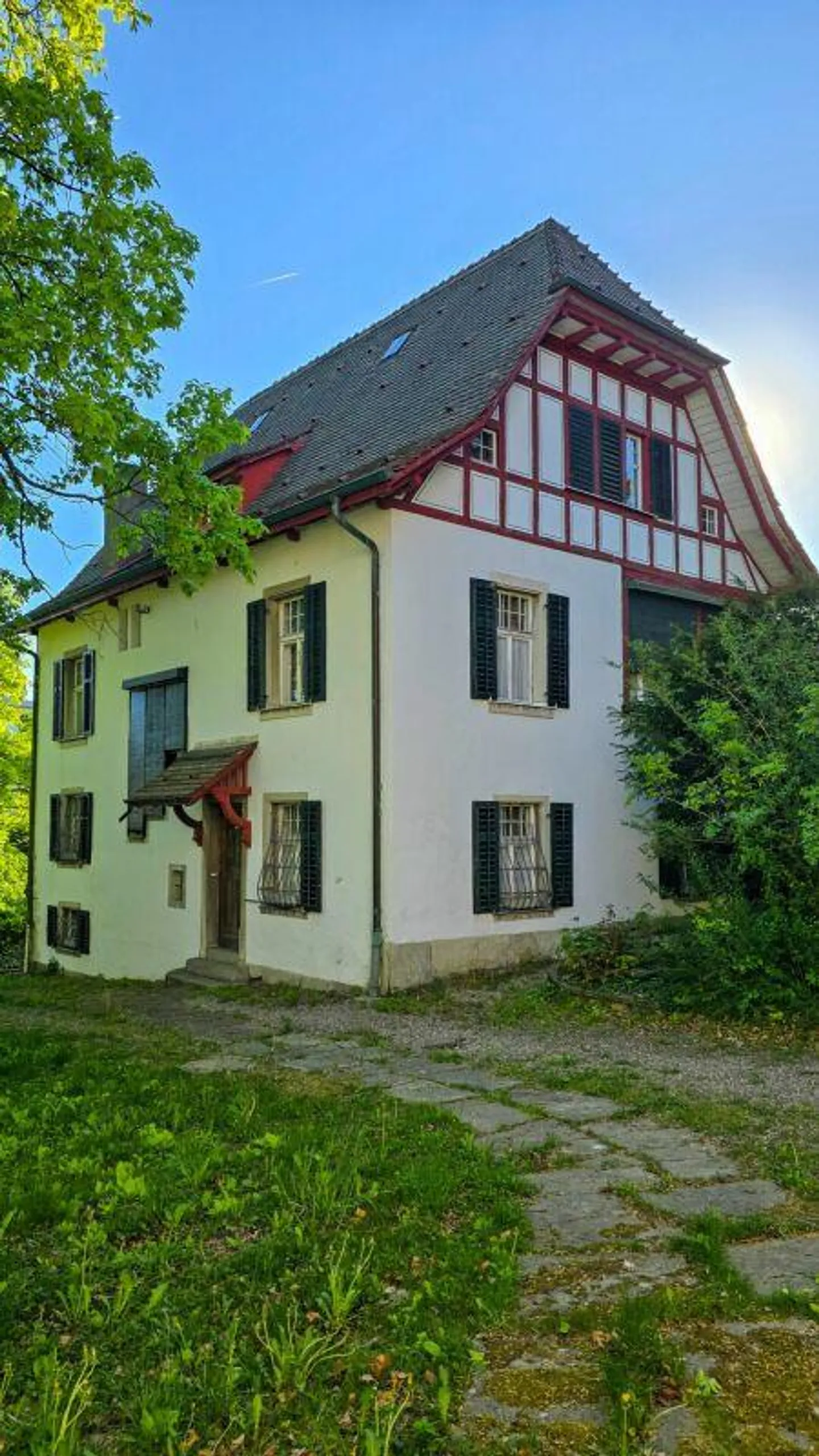 Insieme immobiliare storico con carattere unico - Foto 6 di 13