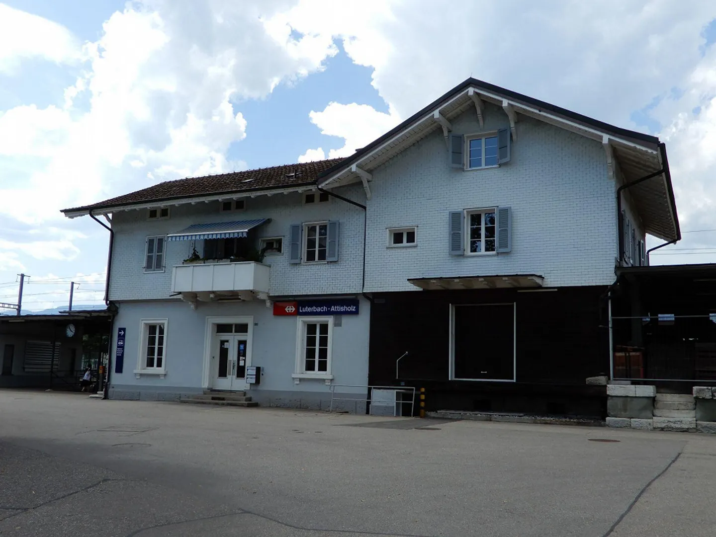 Appartamento duplex attraente di 5,5 stanze alla stazione di Luterbach - Foto 1 di 8