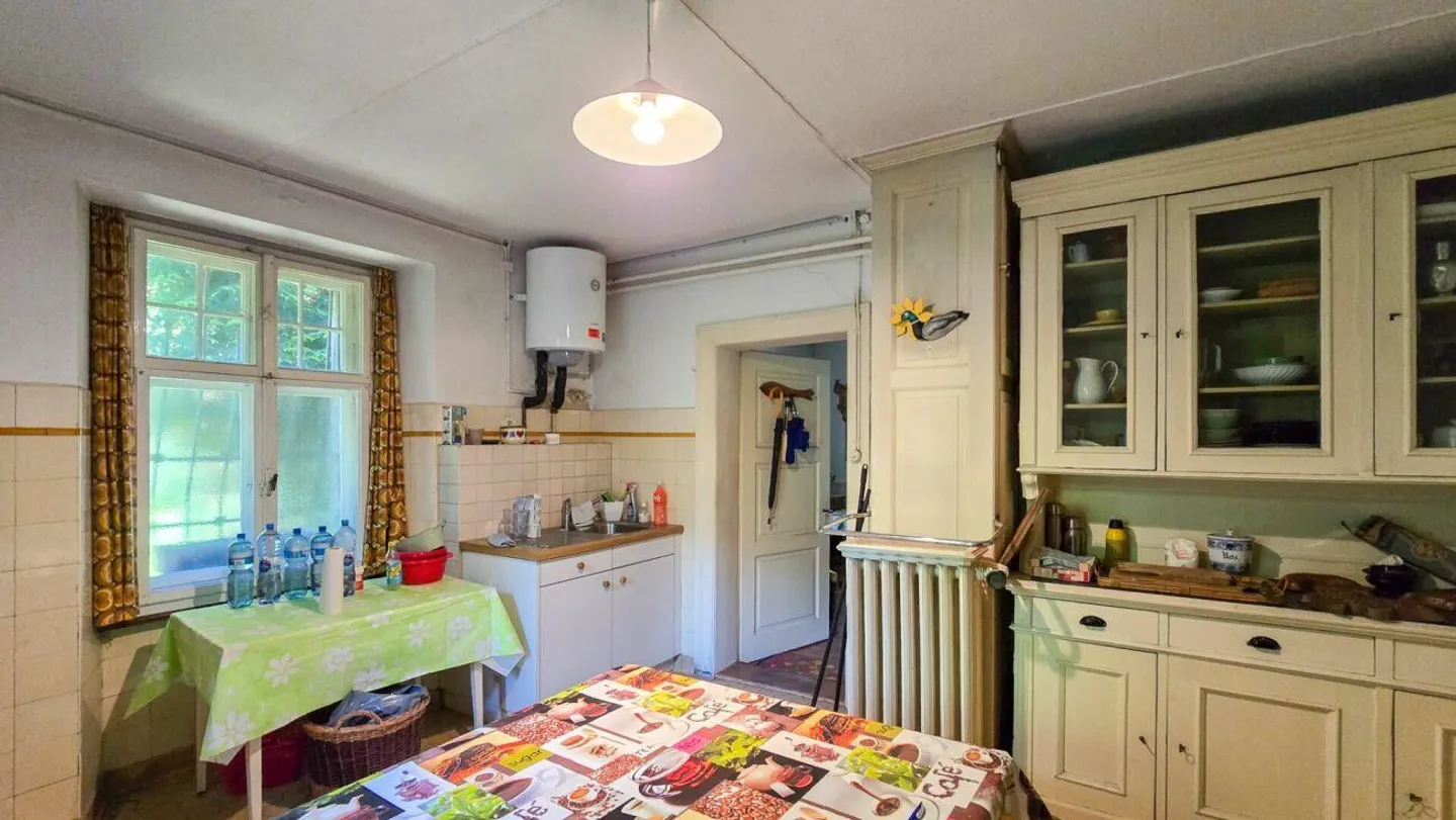 Insieme immobiliare storico con carattere unico - Foto 11 di 13