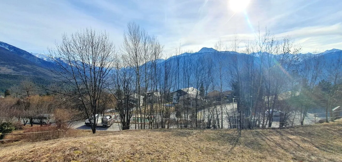 LAND FOR SALE WITH VALID PERMIT IN MOLLENS - CRANS-MONTANA - Photo 2 of 4