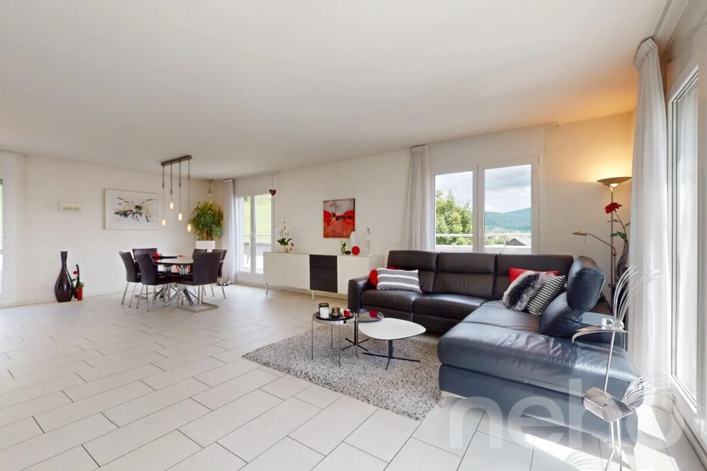 Attractive 5.5-room penthouse apartment with direct lift access - Photo 4 of 12