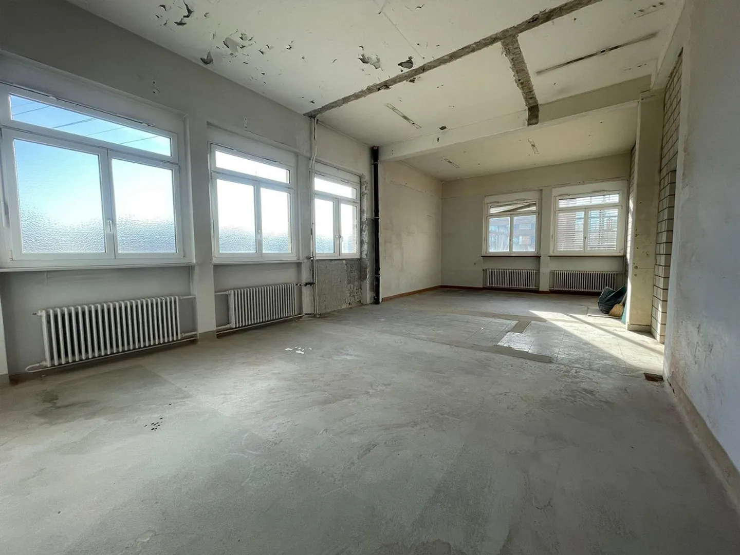 Commercial space in "Zentrale Pratteln" - make your dreams come true - Photo 2 of 3