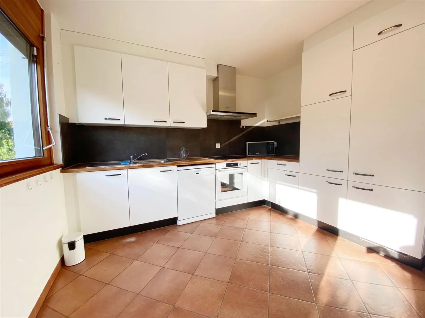 Magnifica villa a schiera di 6,5 locali a Pregny-Chambésy. - Foto 5 di 13