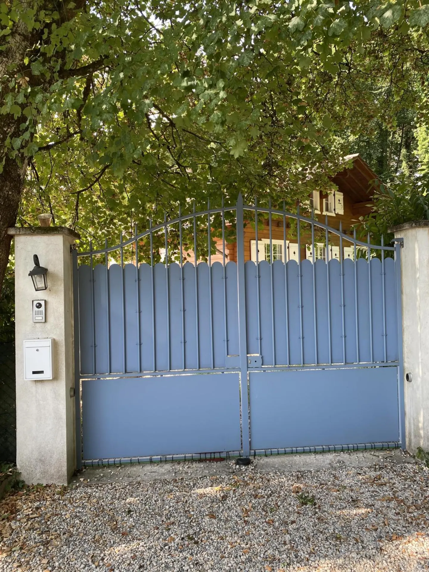 Single house for sale - Photo 1 of 7