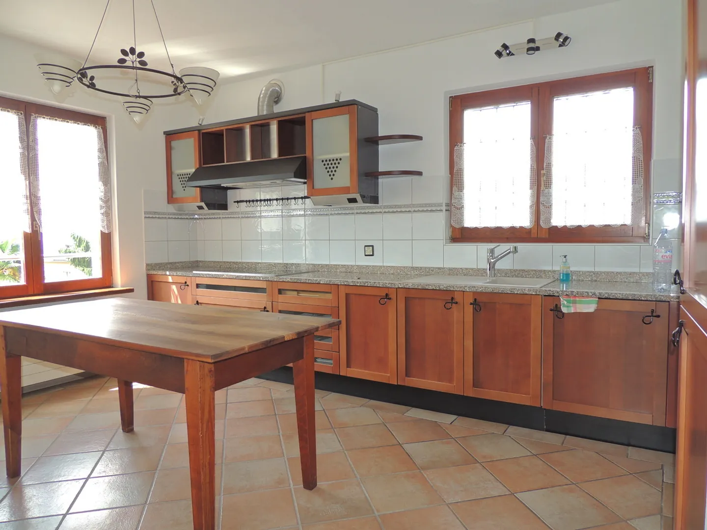 Appartement à louer - Photo 2 sur 12