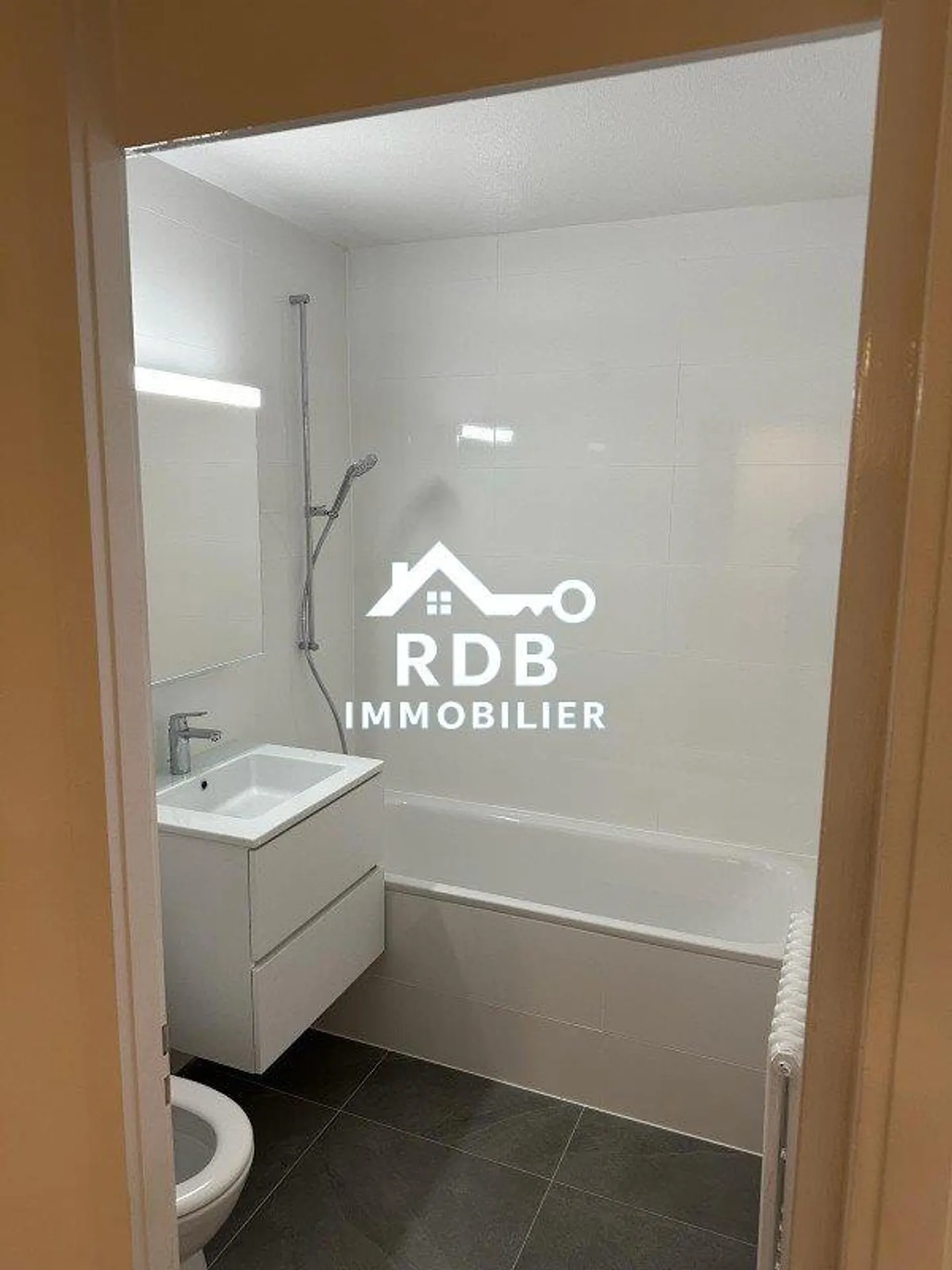 3,5-Zimmer-Wohnung im 3. Stock ohne Aufzug in Perly 1258 - Foto 9 von 9