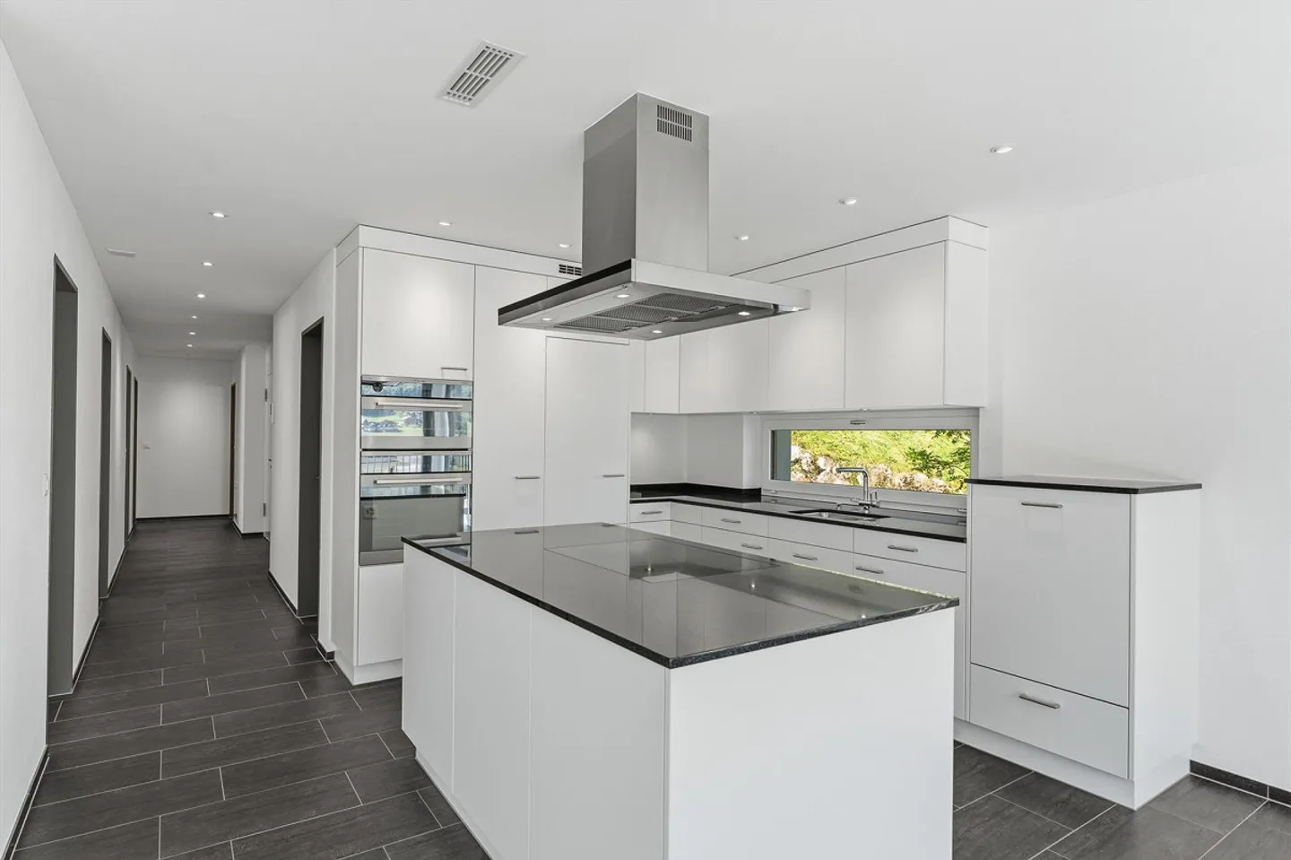 Appartement de jardin 5,5 pièces avec vue sur les montagnes de Nidwald - Photo 5 sur 20