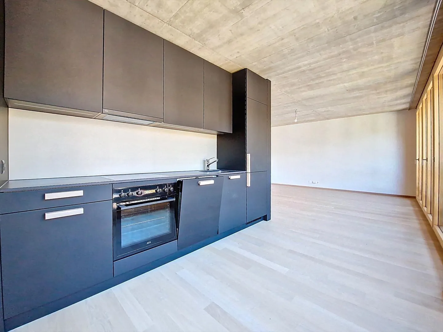 Vex , bel appartement 2.5 pièces en plein centre - Photo 3 sur 10