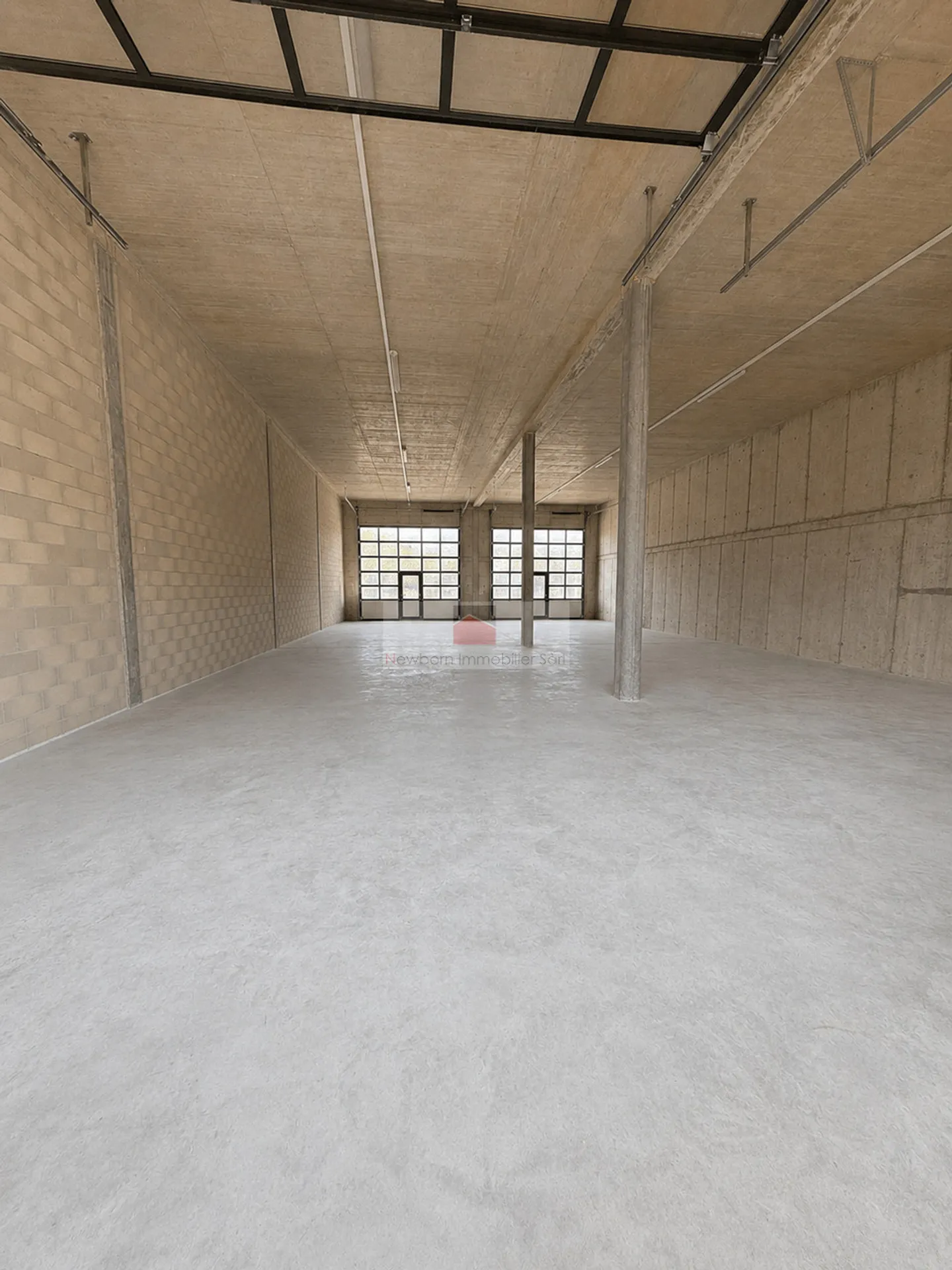 BOX / INDUSTRIELLE UND KOMMERZIELLE RÄUME ZU VERMIETEN - VALLORBE - Foto 4 von 6